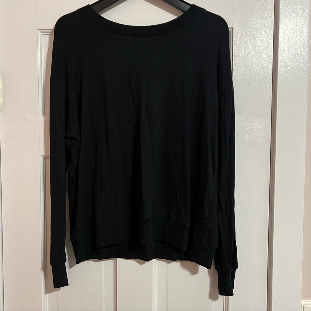 #178 SPLENDID BLACK LONG SLEEVE STRETCH KNIT TOP SIZE LARGE